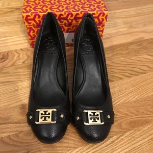 Black Tory Burch Wedges-great condition!